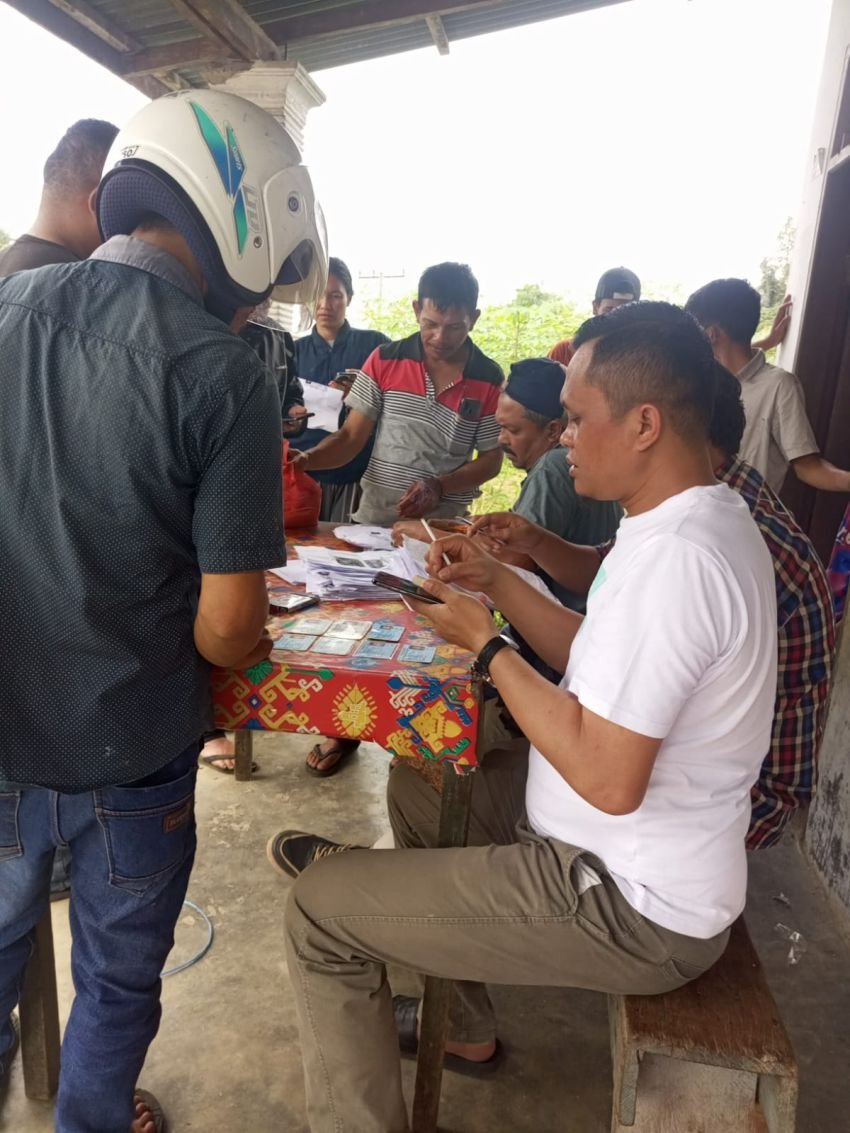 Pasar Murah Alfriyansah Ujung dan Ganjar-Mahfud Terus Berlanjut, Hari ini 1500 Paket Disebar di 3 Desa