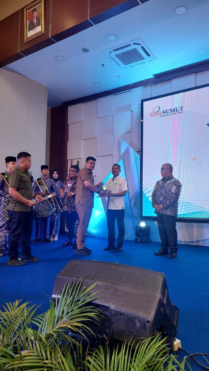 PTPN IV Regional I Raih Penghargaan   Terbaik II CSR AWARD 2023