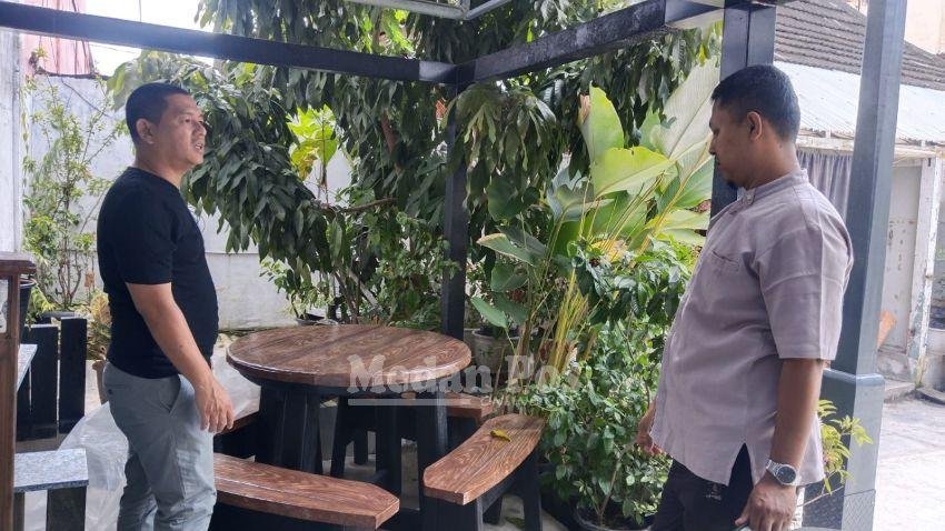 Tom Nauli Sinaga Sukses Ubah Sampah Plastik Jadi Barang Berguna