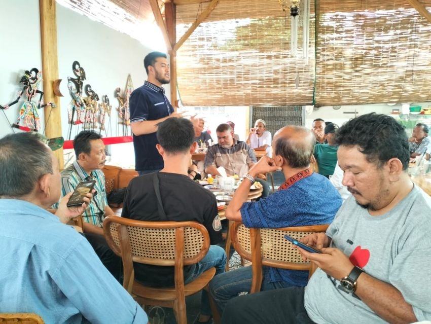 El Adrian Shah Caleg DPRI dari Partai Hanura Silaturahmi di Pematangsiantar