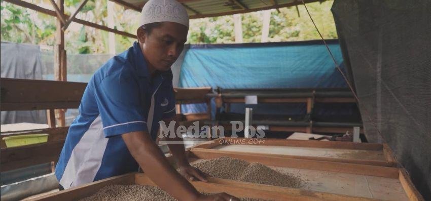 Local Hero, Kisah Untung yang Mengembangkan Kesempatan Pendidikan di Pedesaan