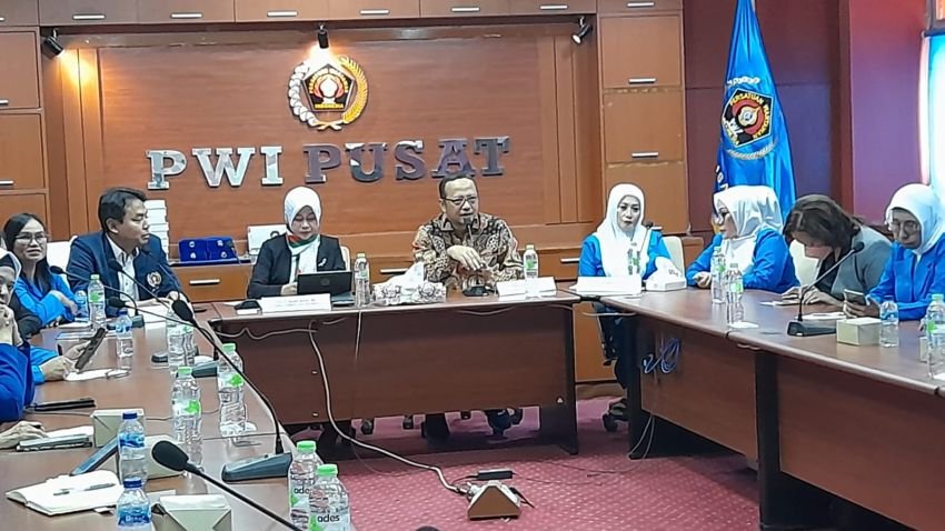 Dalam Seminar, IKWI Ingatkan Peranan Perempuan di Pemilu 2024, Menteri PPPA: Perempuan Kuatkan Visi Bangsa