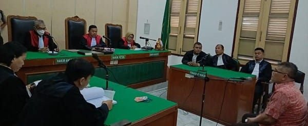 Mantan Kepsek SMK Pencawan Divonis 6,5 Tahun Penjara karena Korupsi Dana BOS