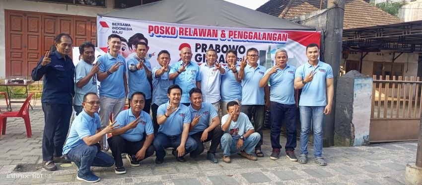 Posko Relawan dan Penggalangan Prabowo-Gibran Gelar Ngopi Bareng dan Konsultasi Hukum Gratis
