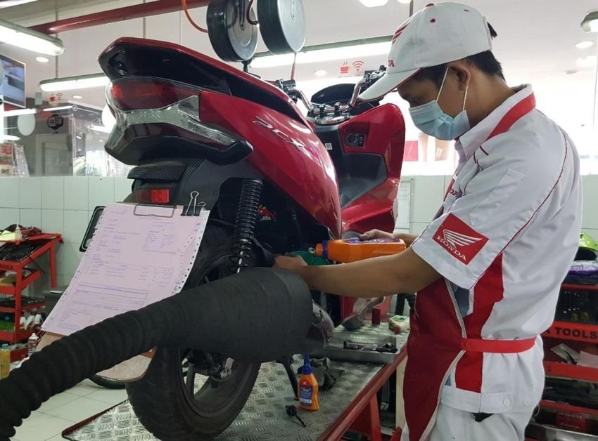 Nyaman Berkendara, Pahami Arti Hitam dan Putih Asap Knalpot