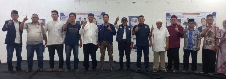 Massa Kampanye Sebut dr Mustafa Kamil Adam,Sp.PD Tokoh Peduli Pendidikan dan Kesehatan