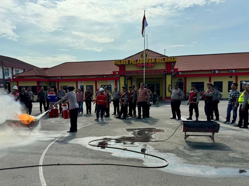 Perkuat Sinergi dengan Kepolisian, Pertamina Patra Niaga Laksanakan Pelatihan Penggunaan APAR