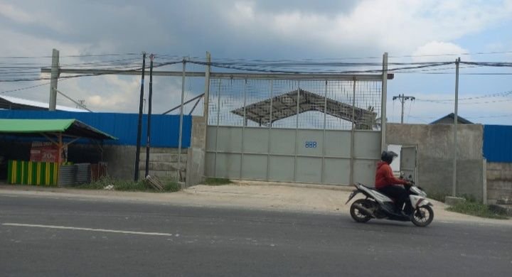 Pembangunan Gudang di Jalan Titi Pahlawan Marelan Diduga Belum Kantongi PBG