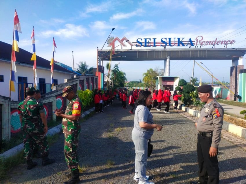 Polsek Indrapura Amankan Kegiatan Senam dan Pengecekan Kesehatan Petugas Pemilu