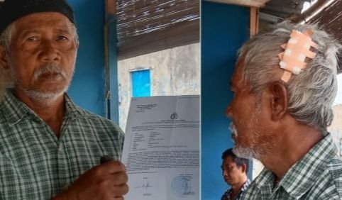Sok Jago ! Toke Ban Bacok Mantan Kadus, Kepala Korban Koyak
