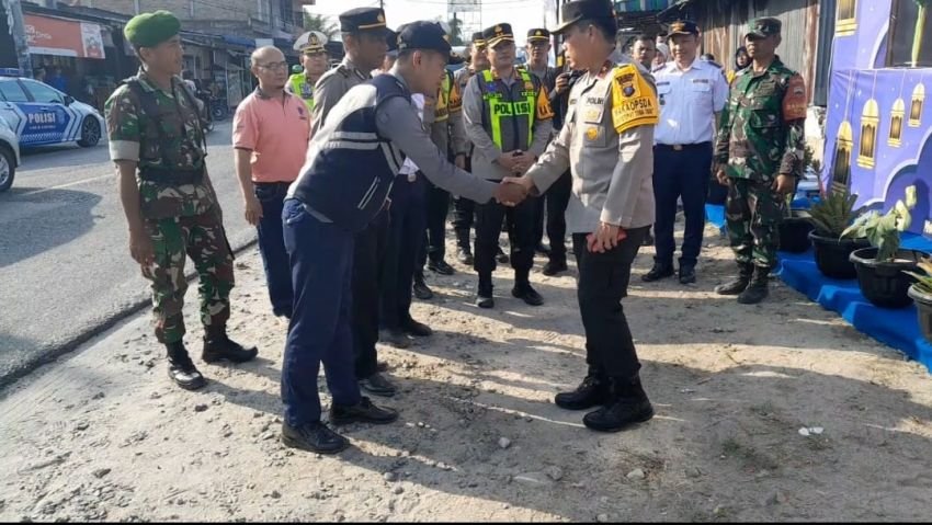 Wakapoldasu Brigjend Rony S Tinjau Pospam 1 Lebaran Tahun 2024 Polres Batu Bara