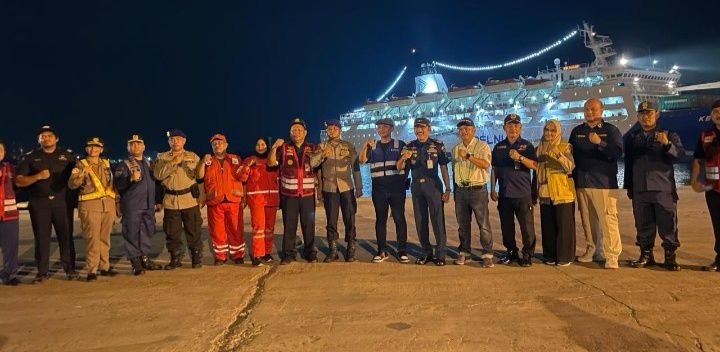 23.292 Pemudik Gunakan Layanan Terminal Penumpang  Bandar Deli