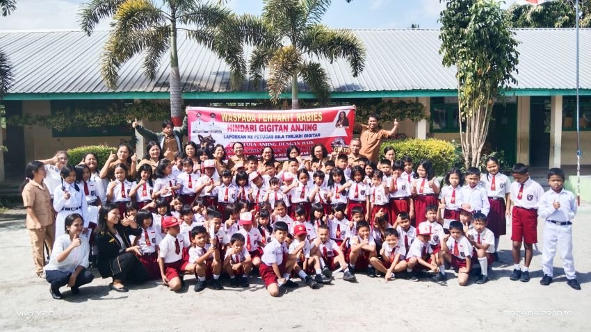 Cegah Penyebaran Rabies, Dinas Ketahanan Pangan dan Pertanian Samosir Sosialisasi di SDN 28 Parlondut