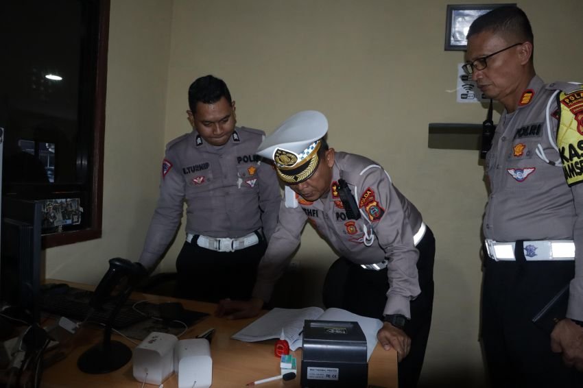 Sidak Satpas SIM Polres Pelabuhan Belawan, Wadir Lantas Polda Sumut Akui Berjalan Dengan Baik