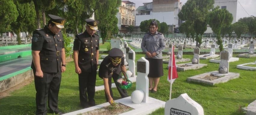 Lapas Pancur Batu Ziarah Ke Taman Makam Pahlawan Bukit Barisan