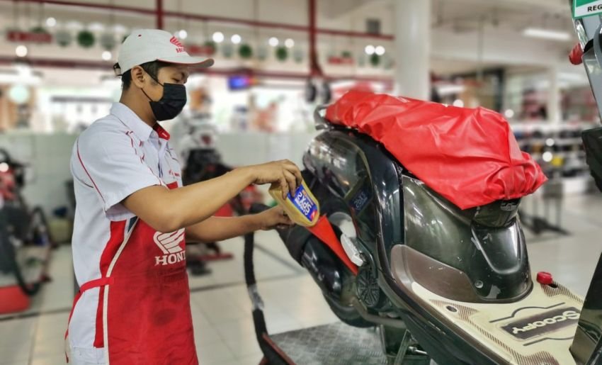 Pastikan Kondisi Motor Prima, Pilih Paket Servis Tepat di AHASS