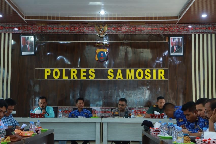 Polres Samosir Gelar Rapat Koordinasi Kesiapan Turnamen Sepak Bola Bupati Cup Samosir 2024