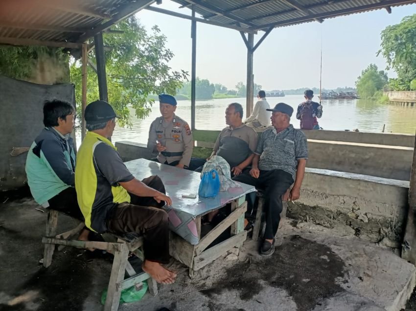 Sat Polairud Polres Tanjung Balai Ingatkan Nelayan Untuk Lapor Jika Ada Kapal Mencurigakan