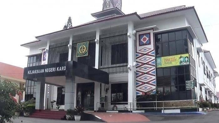 7 Tahun Lebih, Mantan Dirut PDAM Tirta Malem Sandang Status Tersangka