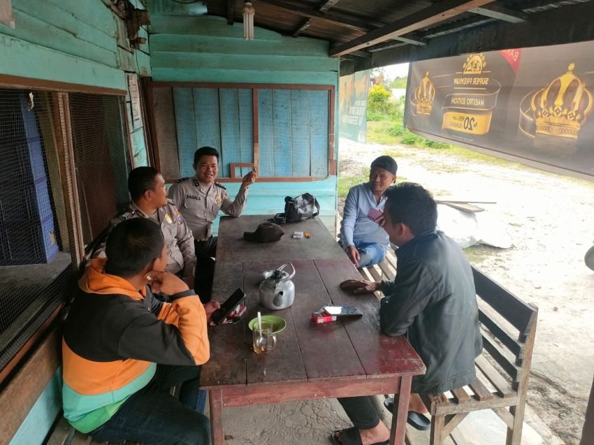 Polres Samosir Turunkan 54 Personil untuk Program Jumat Curhat