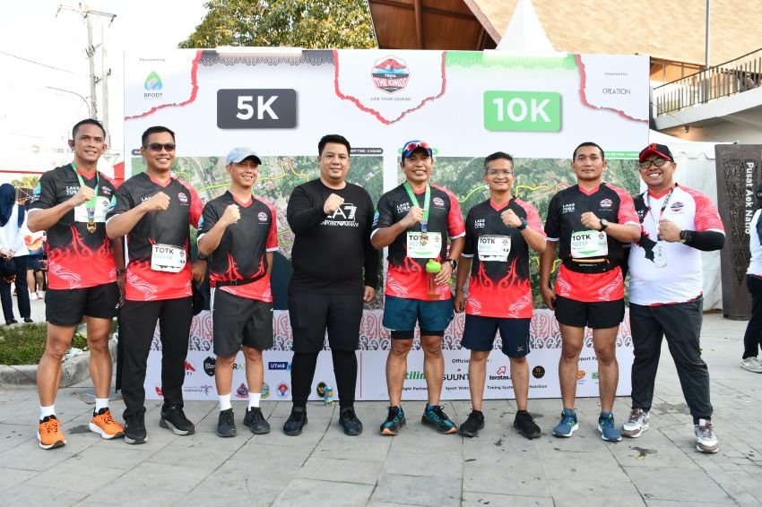 Polres Samosir Amankan Hari Kedua Lomba Lari Trail of The Kings 2024