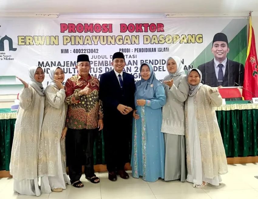 Raih Doktor Kabid Penmad Kemenagsu Erwin P Dasopang IPK 3.80