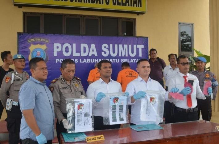 Polres Labusel Tangkap 2 Tersangka Tipu Gelap Pembebasan Lahan Pembangunan Gardu