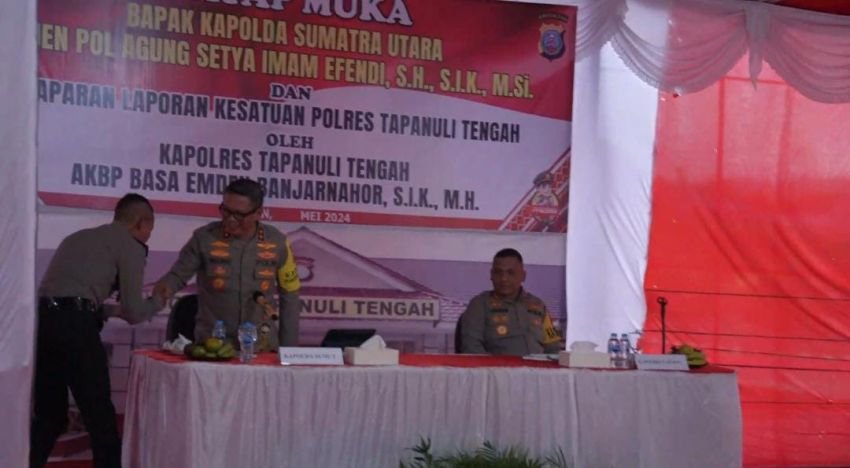 Tegas Tolak Setoran Judi-Kerap Berdakwah Hingga Jadi Khatib, Kapolsek Barus Dihadiahi Kapolda Umrah