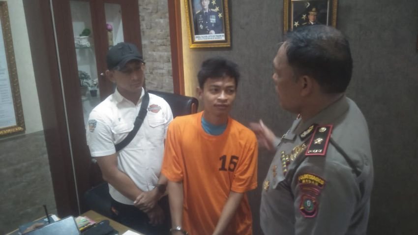 Sakit Hati-Bertengkar, Adik Tikam Abang Tiri Hingga Tewas Ditangkap