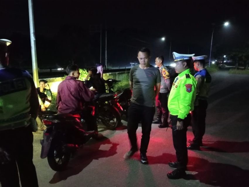 Polsek Indrapura Gelar Patroli Gabungan, Pastikan Wilkum Indrapura Aman Dari Gangguan Kamtibmas