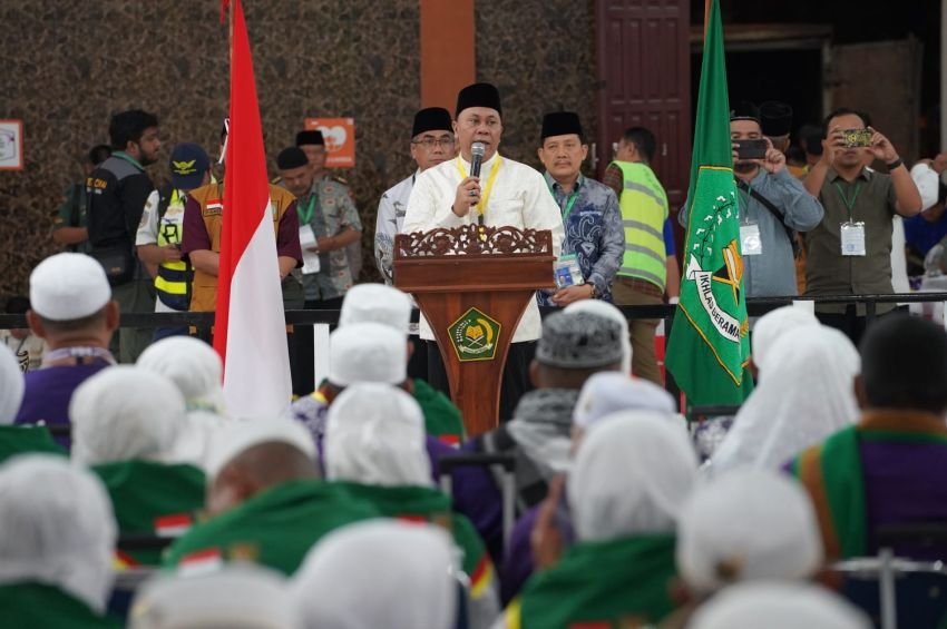 Kloter 1 Debarkasi Medan Tiba di Tanah Air, Disambut Hujan dan Kumandang Azan