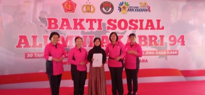 Anak Nelayan Lulus Changsa University Tiongkok Dapat Bantuan Kapolda Sumut