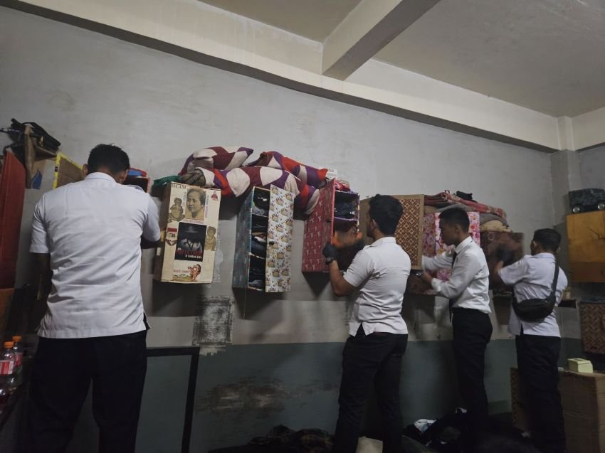 KPLP Ajak Jajaran Pejabat Struktural Dan Pengamanan Geledah Kamar Hunian WBP