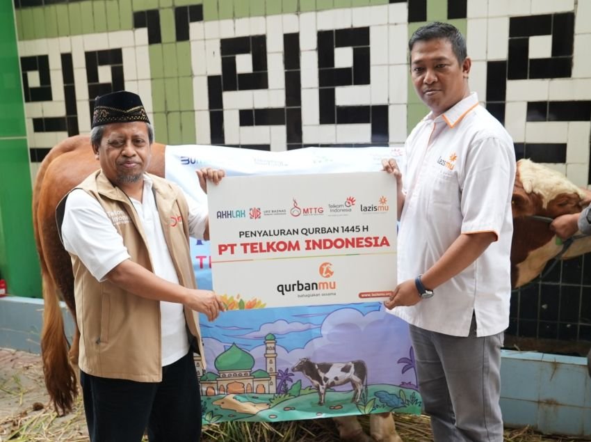 Idul Adha 1445 H, TelkomGroup Distribusikan Hewan Kurban Pada LazisNu dan LazisMu