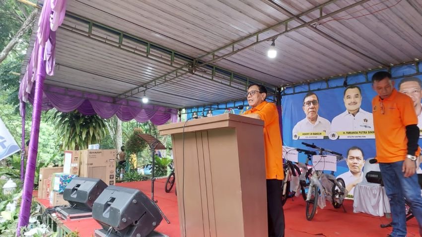 Family Gathering PWI Sumut Meriah, Ketua Umum PWI Pusat Berpesan Tingkatkan Kesetiaan Sesama Profesi