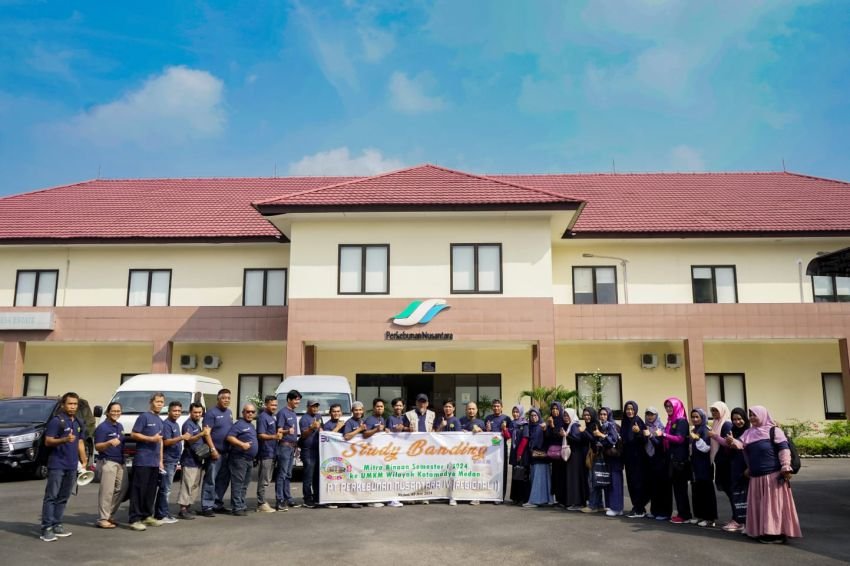 PTPN IV PalmCo Regional 1 Latih 30 UMKM dan Kunjungi 2 UKM di Medan yang Berhasil