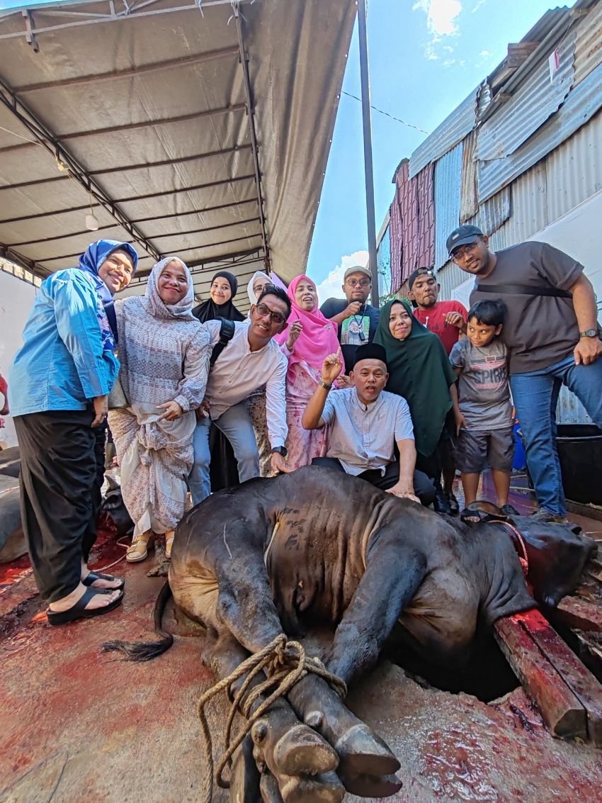 Semarakkan Idul Adha, Ash Shofa Sembelih 6 Ekor Lembu, KH Zulfikar Hajar: Ash Shofa Luar Biasa dan Maju Terus