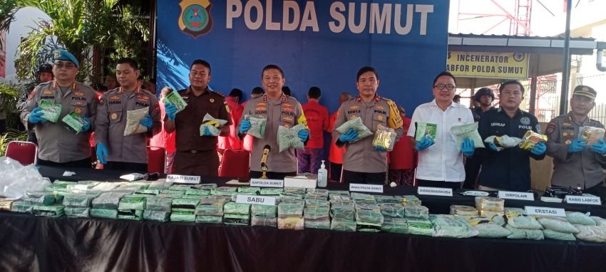 Tiga Wanita Gembong Narkoba Internasional Ditangkap, Polda Sumut Sita 150 Kg Sabu