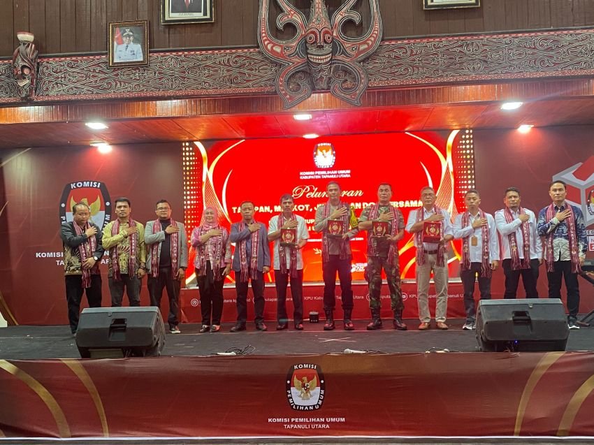 Si' Honas 'Dan 'Ayo Memilih' Menjadi Maskot - Jingle KPU Pada Pilkada Taput 2024
