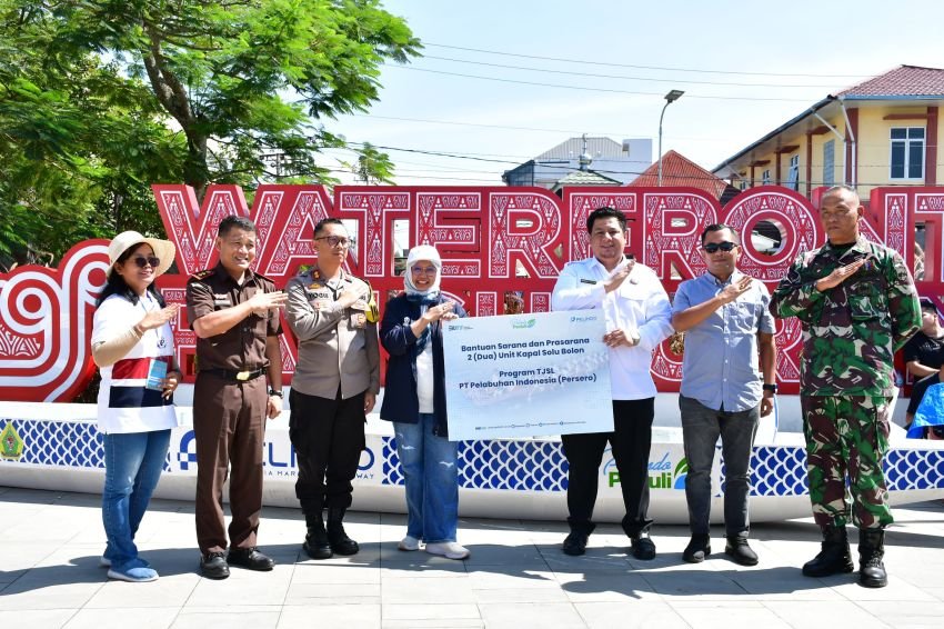 Bupati Samosir Terima Bantuan dari PT. Pelindo Untuk Mendukung Pariwisata