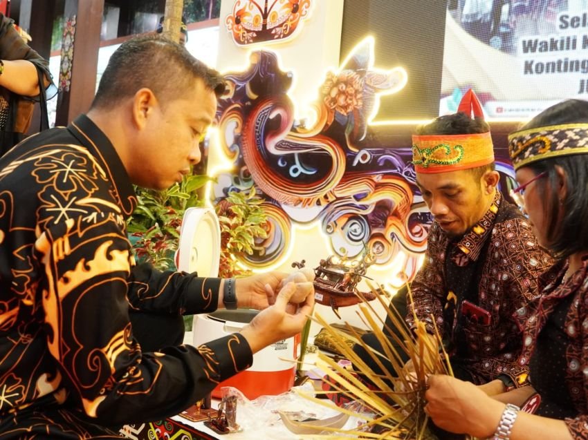 Tinjau ICE, Pj Wako Tebing Tinggi Berharap Pelaku UMKM Termotivasi