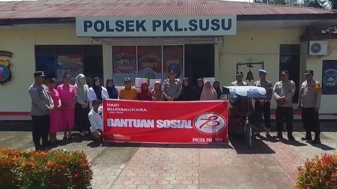 Polres Langkat Salurkan 70 Paket Bantuan Sosial dalam Rangka Hari Bhayangkara ke-78