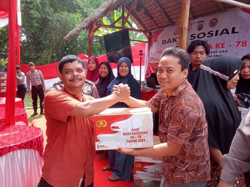 Polres Binjai Bagikan Seribu Paket Sembako