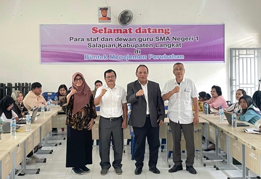 SMAN 1 Selapian Gandeng HRC LAVANDA Laksanakan Pelatihan Manajamen Perubahan Bagi Dewan Guru Beserta Staf