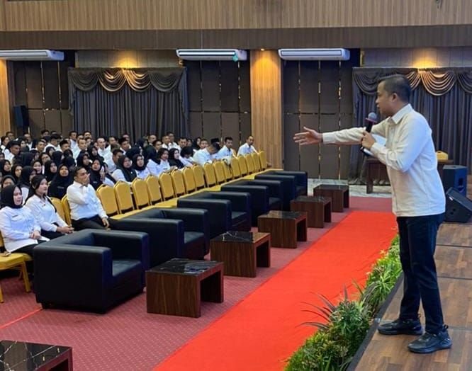 Jadi Nara Sumber, Pj Wako Tebing Tinggi Motivasi Ribuan PPPK Pemprovsu