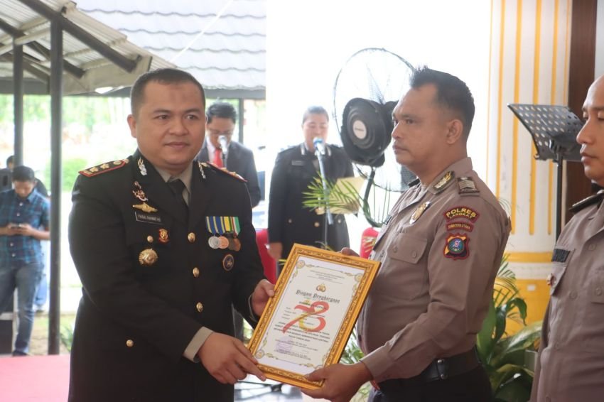 Kapolres Langkat Pimpin Upacara HUT Bhayangkara ke-78 Tahun 2024