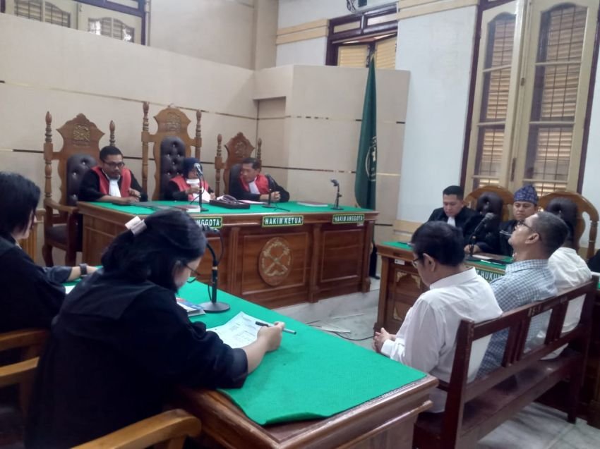 3 Eks Pejabat RSUP Adam Malik Didakwa Korupsi Rp8 Miliar