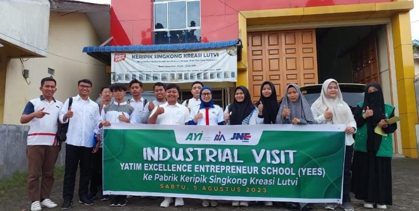 Kolaborasi JNE dan Ayi, Angkatan Kedua Sekolah Pengusaha Dibuka Sukses