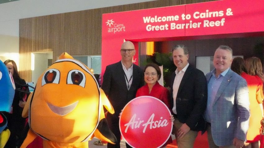 Indonesia AirAsia&nbsp;Ukir Sejarah dengan Pendaratan Pertama di Cairns, Australia