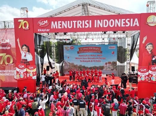 SGM Berikan Akses Pendidikan dan Pecahkan Rekor MURI Lewat &ldquo;Gerakan Minum Susu Bersama Keluarga Terbanyak di 70 Kota&rdquo;
